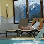 Nawu & Restaurant 4* Hermagor-Pressegger See