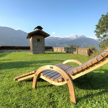 Nawu & Restaurant 4* Hermagor-Pressegger See