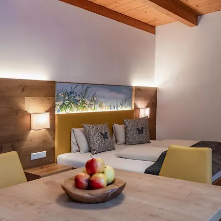 Nawu Apartments Hotel