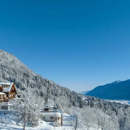 Nawu Apartments & Restaurant Hermagor-Pressegger See