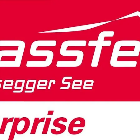 Nawu & Restaurant Hotel Hermagor-Pressegger See