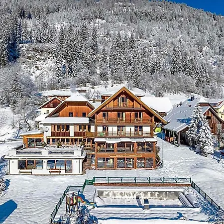 Nawu Apartments & Restaurant 4* Hermagor-Pressegger See