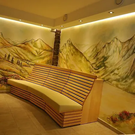 فندق Nawu & Restaurant 4*