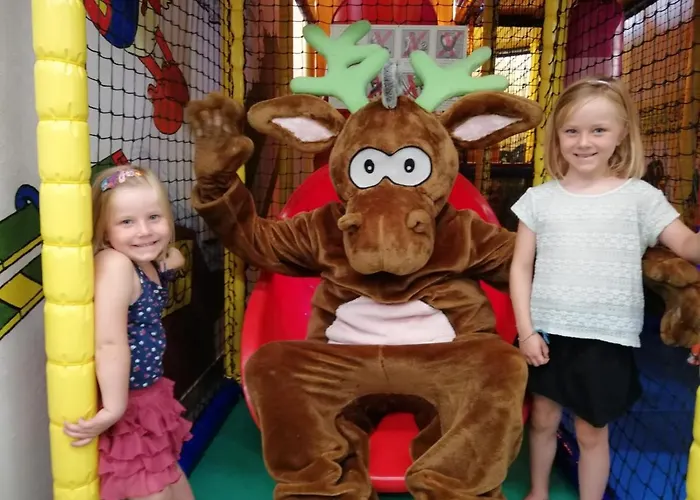 Nawu & Restaurant מלון הרמגור