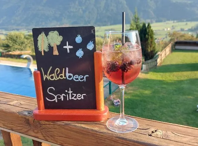 Nawu & Restaurant 4* Hermagor-Pressegger See