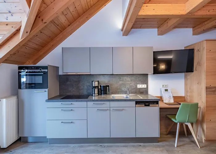 Nawu & Restaurant 酒店