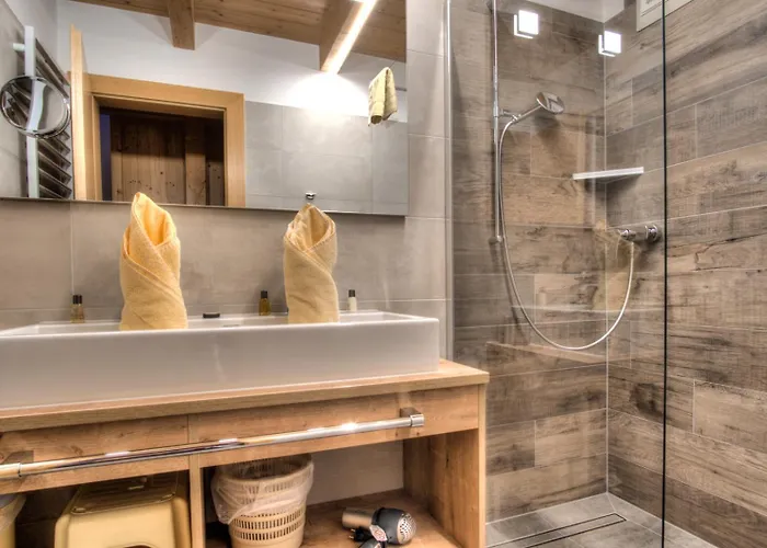 Nawu & Restaurant הרמגור