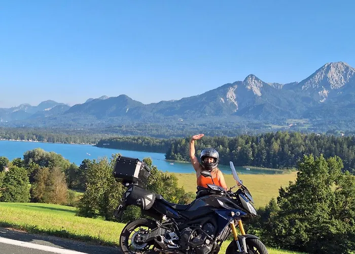 Nawu & Restaurant 黑马戈尔