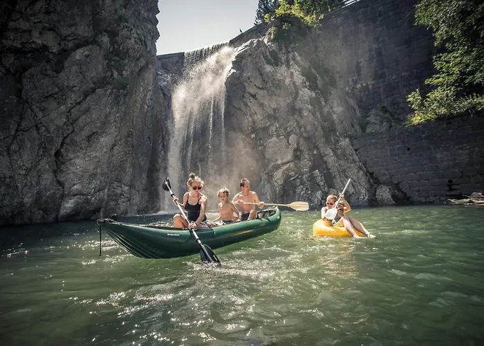 Nawu & Restaurant 4*